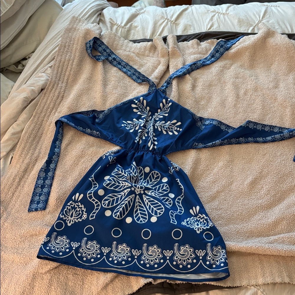 Blue Floral Print Halter Mini Dress